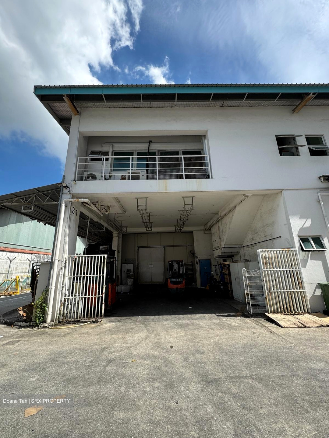 Jurong Food Hub (D22), Warehouse #577830241